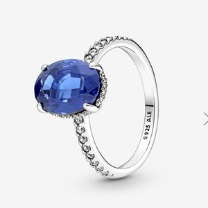 Pandora Sparkling Statement Halo Ring